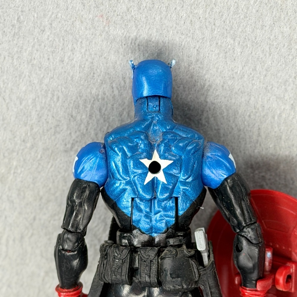 Marvel Legends BUCKY CAPTAIN AMERICA 6" Action Figure Arnim Zola BAF Wave 2012 - Picture 7 of 11